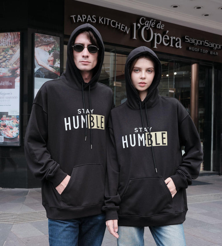 COUPLE OUTFITS - UNISEX BLACK HOODIE