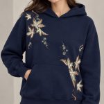 Dal ve Yaprak Nakışlı Kapüşonlu Sweatshirt